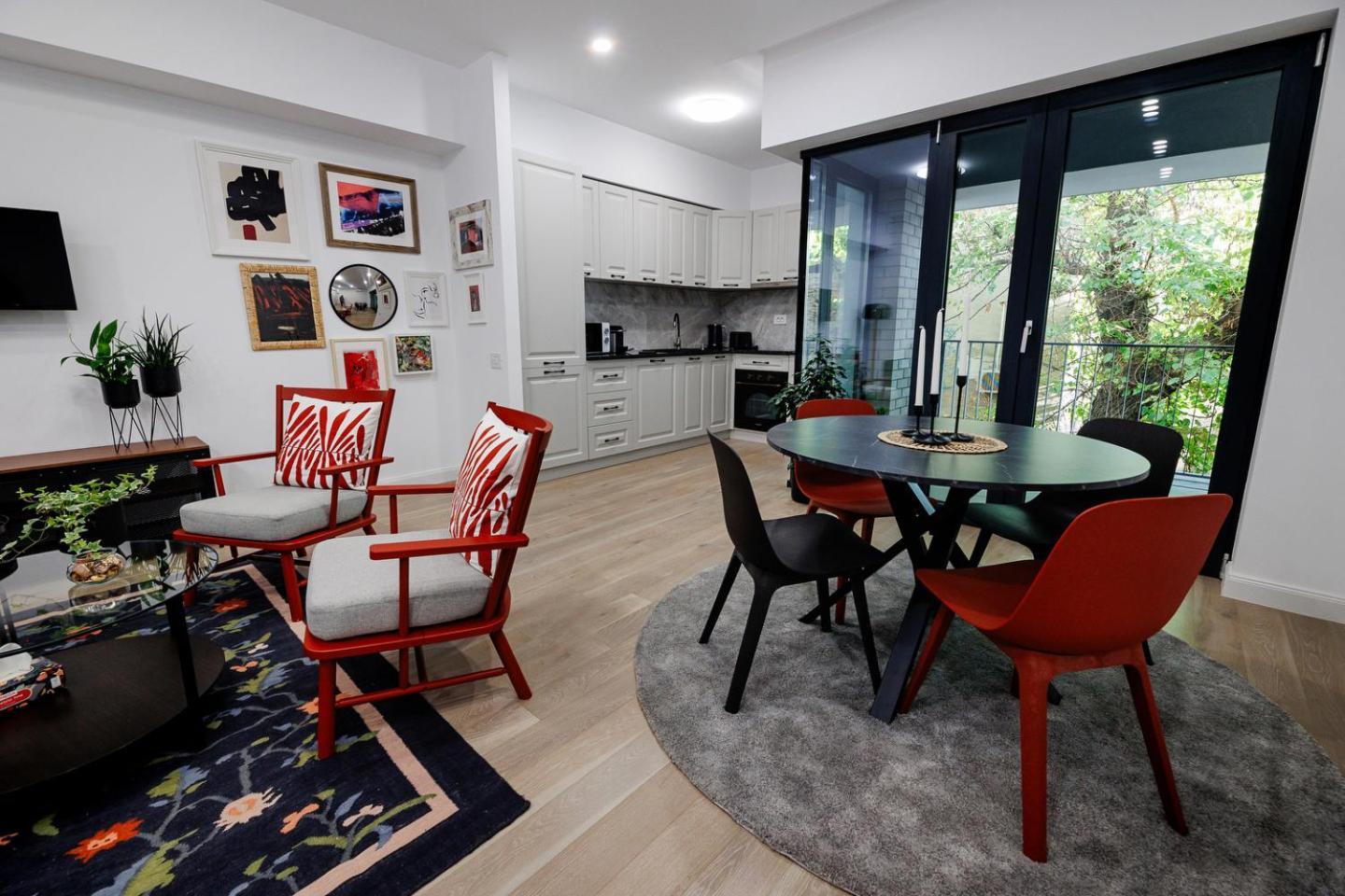 The Corner Luxe Apartment Бухарест Экстерьер фото